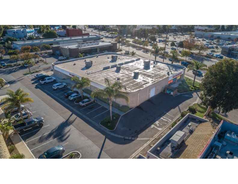 Prime Ventura Retail : 4051 E. Main Street, Ventura, CA 93003